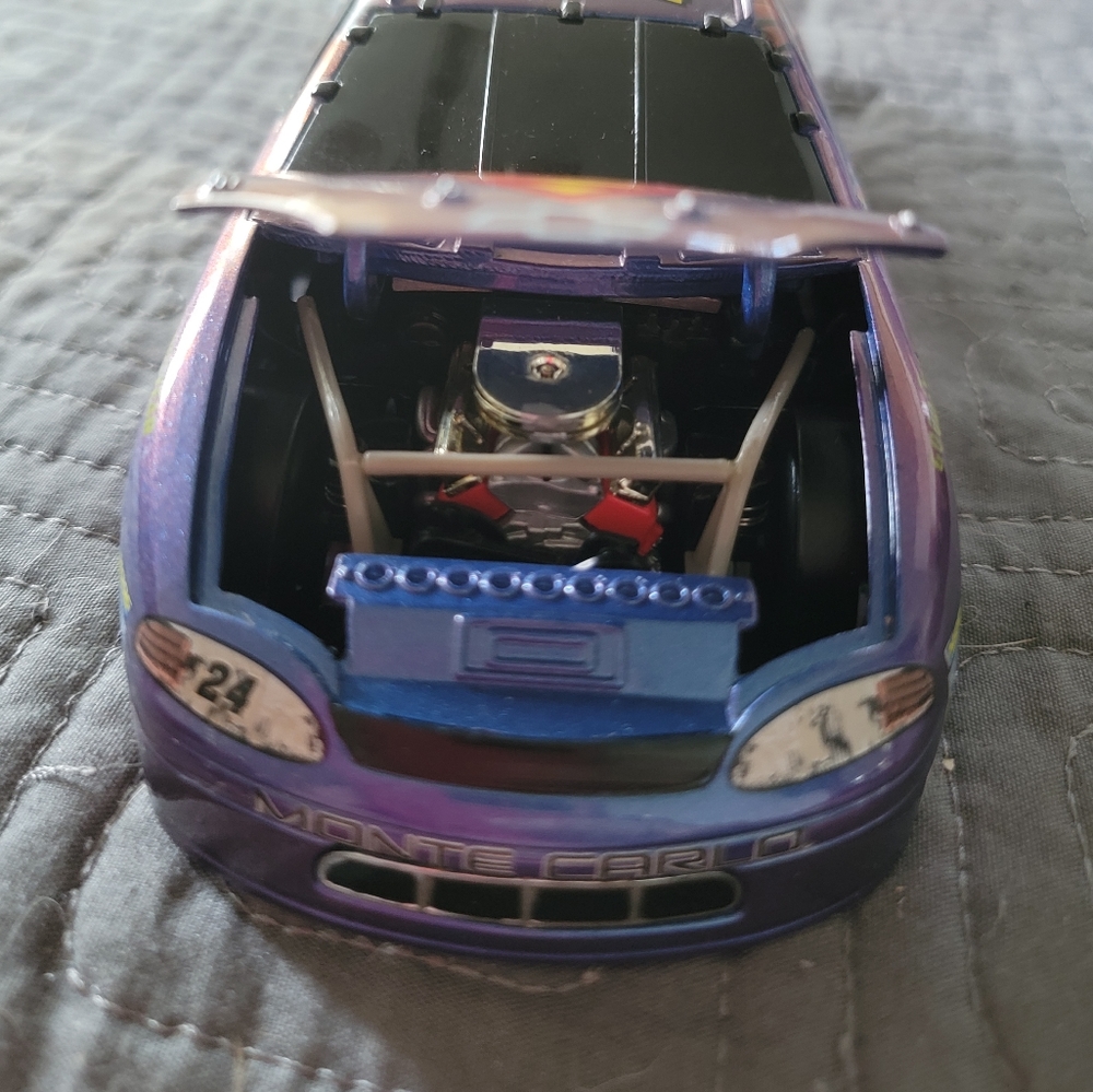 1999 Jeff Gordon Dupont/Superman ChromaLusion diecast bank, in box - Picture 10 of 16
